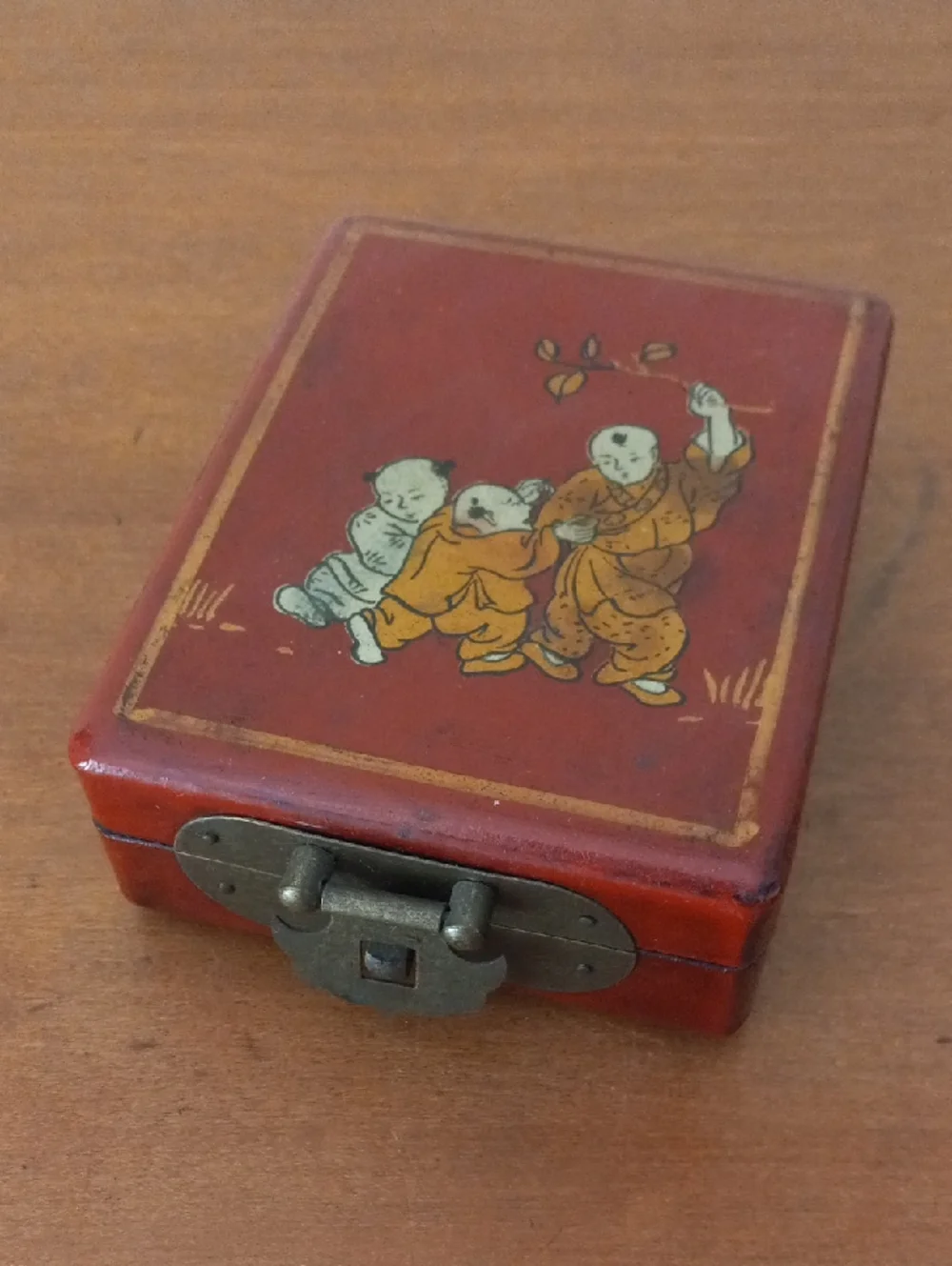 Handpainted Chinese Rosewood Trinket Box - Picture 1 of 8